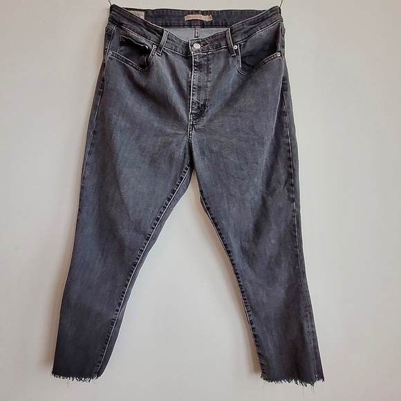 Levi’s cropped grey wash denim jeans - Picture 2 of 13